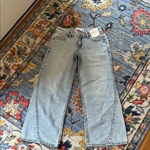 NWT Abercrombie Kids Light Blue Jeans (7/8)